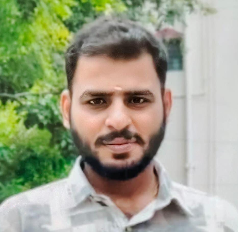 Groom Image